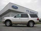 2013 White Platinum Tri-Coat Ford Expedition XLT 4x4 #72101684
