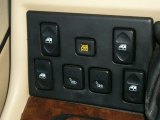2003 Land Rover Discovery SE7 Controls