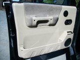 2003 Land Rover Discovery SE7 Door Panel