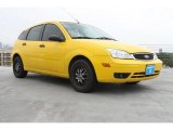 2007 Screaming Yellow Ford Focus ZX5 SE Hatchback #72246161