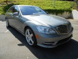 2013 Mercedes-Benz S 550 Sedan