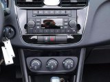 2013 Chrysler 200 Touring Convertible Controls