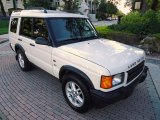2002 Land Rover Discovery II Series II SD Front 3/4 View