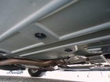 2005 Chrysler 300 Touring Undercarriage