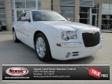 2010 Bright White Chrysler 300 C HEMI #72470292