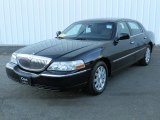 2011 Black Lincoln Town Car Signature Limited #72551162