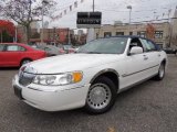 Vibrant White Lincoln Town Car in 2001