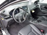 2013 Hyundai Azera  Graphite Black Interior