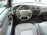 2005 Ford Taurus SEL Dashboard