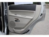 2009 Jeep Grand Cherokee Limited 4x4 Door Panel