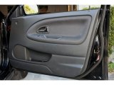2004 Volvo V40  Door Panel