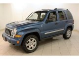 2006 Jeep Liberty Limited 4x4 Front 3/4 View