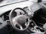 2010 Hyundai Tucson GLS AWD Dashboard