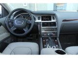 2013 Audi Q7 3.0 TDI quattro Dashboard