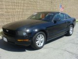 2007 Black Ford Mustang V6 Deluxe Coupe #7289138