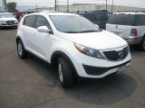 2011 Clear White Kia Sportage LX AWD #73113588