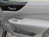 2013 Nissan Quest 3.5 SL Door Panel