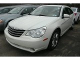 Stone White Chrysler Sebring in 2009