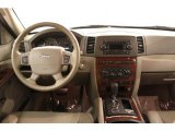 2006 Jeep Grand Cherokee Limited 4x4 Dashboard