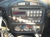 2002 Pontiac Grand Am GT Sedan Controls