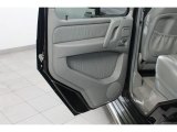 2004 Mercedes-Benz G 500 Door Panel