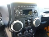 2012 Jeep Wrangler Unlimited Rubicon 4x4 Controls