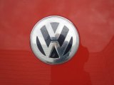 Volkswagen New Beetle 2003 Badges and Logos