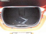 2003 Volkswagen New Beetle GLS Convertible Trunk