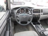 2005 Toyota 4Runner SR5 4x4 Dashboard