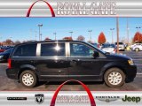 2010 Brilliant Black Crystal Pearl Chrysler Town & Country LX #73581143