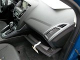 2013 Ford Focus Titanium Sedan Dashboard