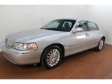 2003 Silver Birch Metallic Lincoln Town Car Signature #73713289