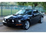Black Ford Mustang in 2007
