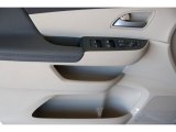 2013 Honda Odyssey LX Door Panel