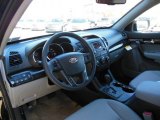 2013 Kia Sorento LX AWD Gray Interior