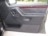 2004 Jeep Grand Cherokee Limited 4x4 Door Panel