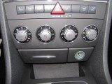 2011 Mercedes-Benz SLK 300 Roadster Controls