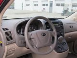 2008 Kia Sedona LX Dashboard