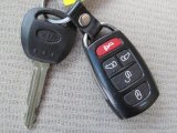 2008 Kia Sedona LX Keys