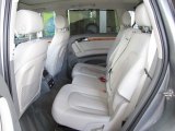 2010 Audi Q7 3.0 TDI quattro Rear Seat