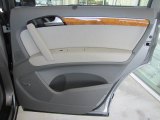 2010 Audi Q7 3.0 TDI quattro Door Panel