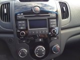2010 Kia Forte Koup EX Controls