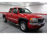 2006 GMC Sierra 1500 SLE Extended Cab 4x4 Front 3/4 View