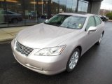 2009 Lexus ES 350 Front 3/4 View