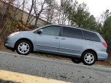 2004 Toyota Sienna XLE Limited Data, Info and Specs