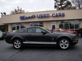 2007 Alloy Metallic Ford Mustang V6 Deluxe Coupe #74369088