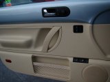 2010 Volkswagen New Beetle 2.5 Coupe Door Panel