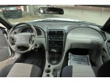 2003 Ford Mustang V6 Coupe Dashboard