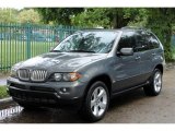 2006 BMW X5 4.4i Front 3/4 View