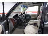 Mitsubishi Montero Interiors